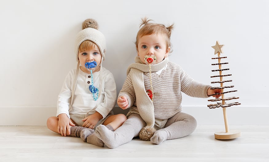 niño gorro pompón niña bufanda chupetes de Navidad Suavinex