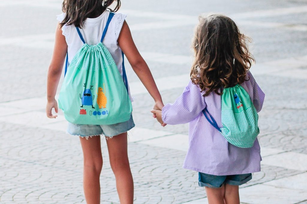 ¿Qué llevar en la mochila de la guardería para el bebé?