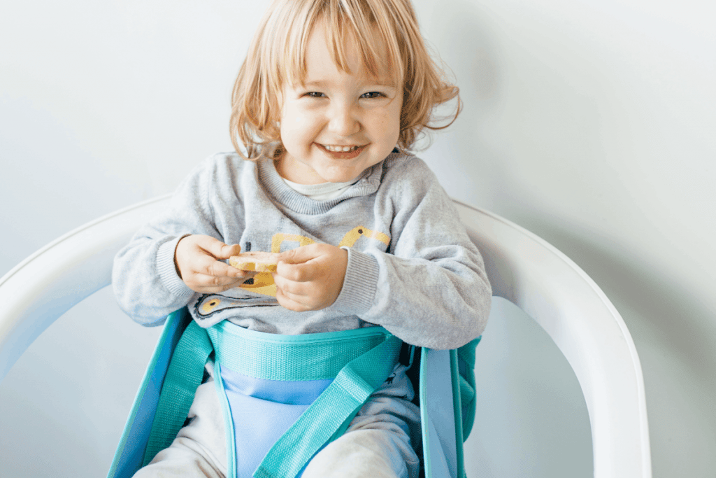 ¿Cuál es el mejor asiento elevador para comer con bebés?