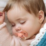 Los beneficios de la canción para dormir al bebé