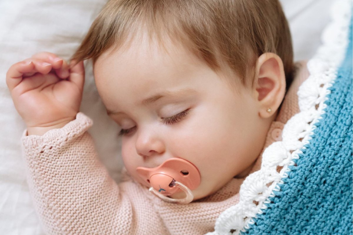 Los beneficios de la canción para dormir al bebé